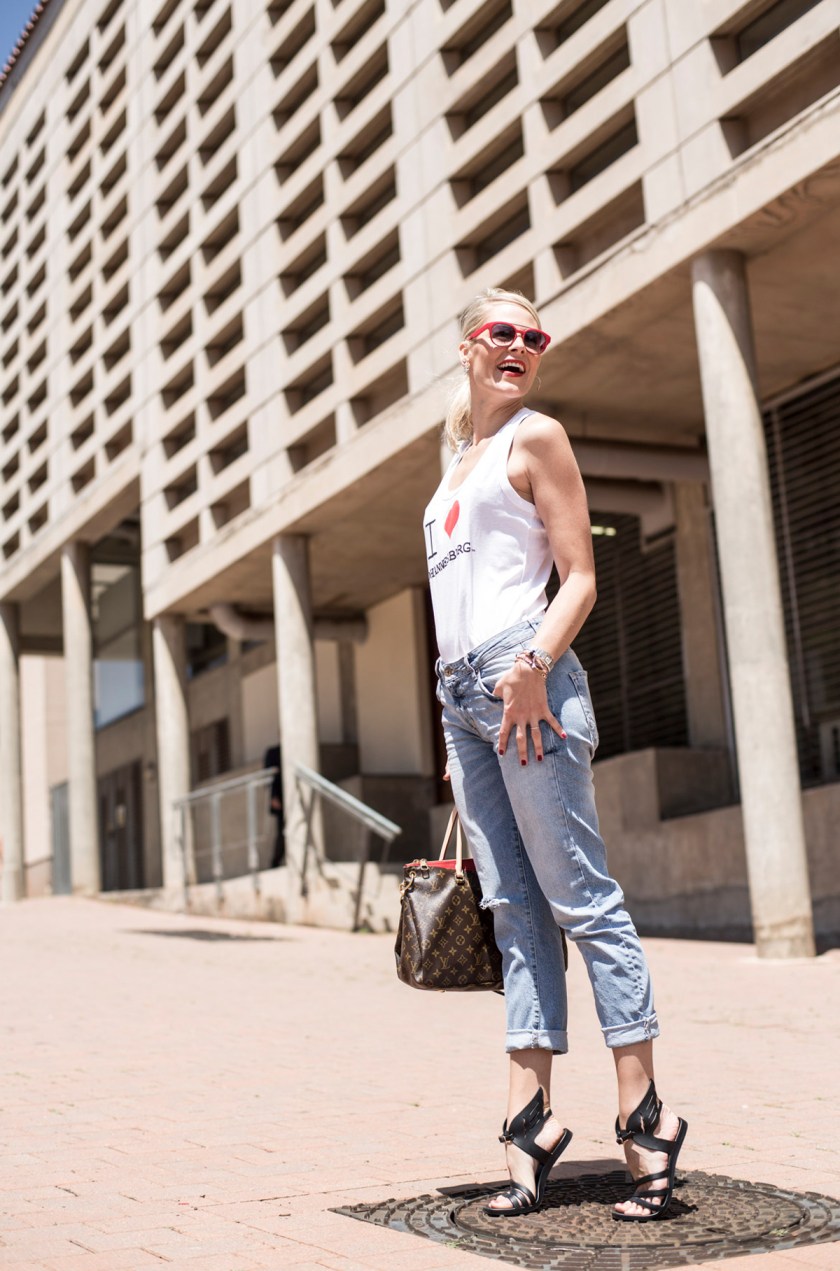 Labellecrush - Up on the hill01